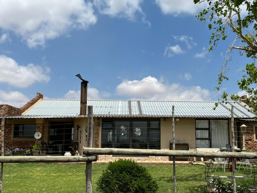 12 Bedroom Property for Sale in Bloemfontein Rural Free State